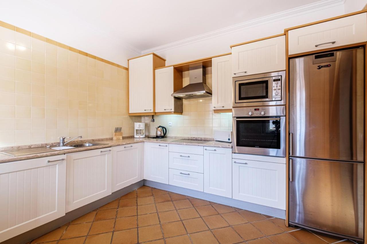 Maravilhoso T1 D'el Rey Apartment